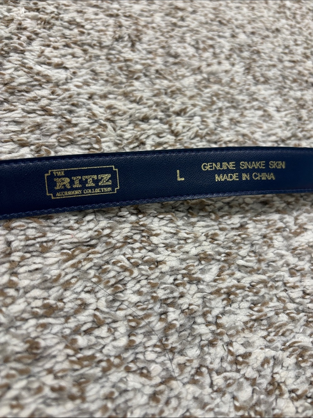 The Ritz navy blue snake skin belt L - Picture 2 of 4